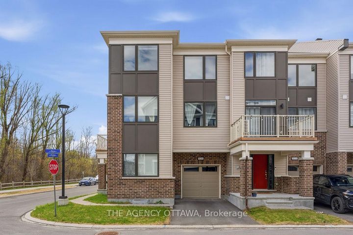 Photo 0 at 920 Nova Private, Nepean (Half Moon Bay), Ottawa