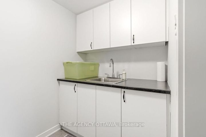Photo 34 at 920 Nova Private, Nepean (Half Moon Bay), Ottawa