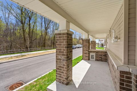 Photo 5 at 920 Nova Private, Nepean (Half Moon Bay), Ottawa