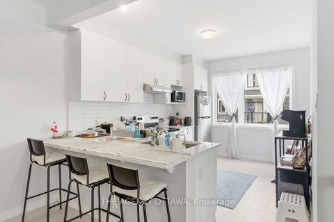 Photo 18 at 920 Nova Private, Nepean (Half Moon Bay), Ottawa