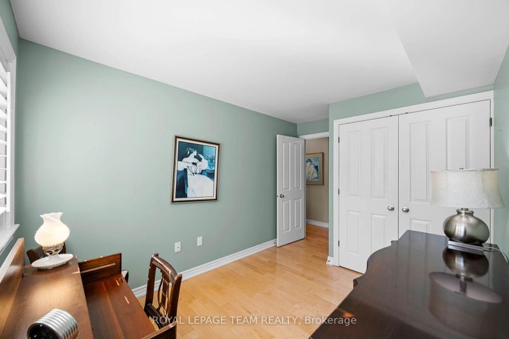 Photo 15 at 101 - 14 Norice Street, Nepean (Meadowlands/Crestview), Ottawa