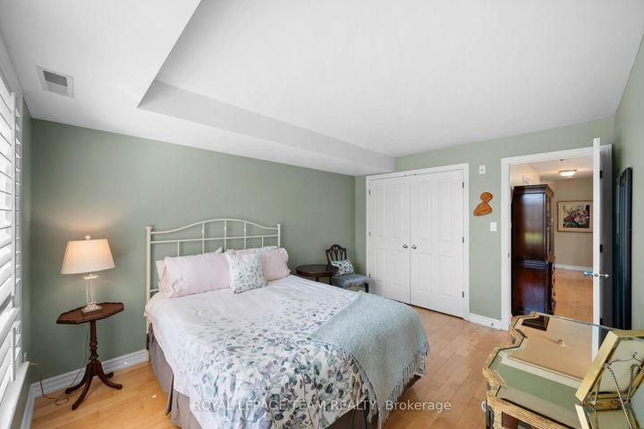 Photo 16 at 101 - 14 Norice Street, Nepean (Meadowlands/Crestview), Ottawa
