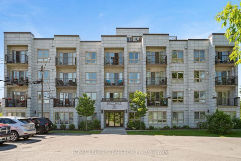 Photo 1 at 101 - 14 Norice Street, Nepean (Meadowlands/Crestview), Ottawa