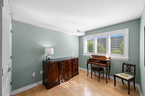 Photo 14 at 101 - 14 Norice Street, Nepean (Meadowlands/Crestview), Ottawa