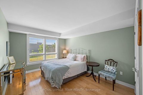 Photo 17 at 101 - 14 Norice Street, Nepean (Meadowlands/Crestview), Ottawa