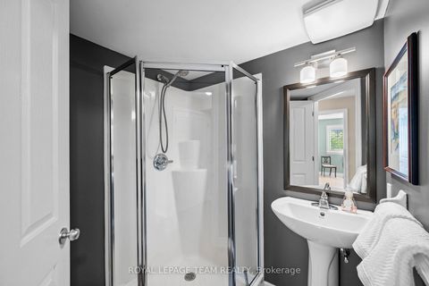 Photo 19 at 101 - 14 Norice Street, Nepean (Meadowlands/Crestview), Ottawa