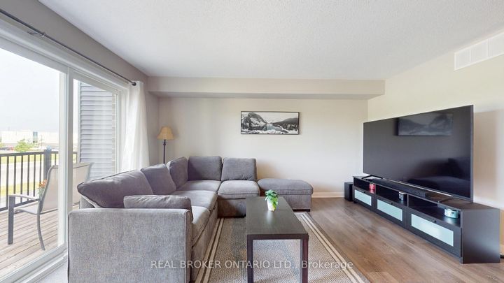 Photo 8 at 2 - 1213 Chapman Mills Drive, Nepean (Heritage Park), Ottawa