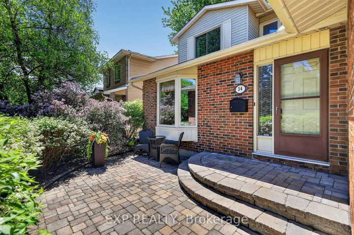 Photo 2 at 34 Four Seasons Drive, Nepean (Borden Farm/Stewart Farm/Carleton Heights/Parkwood Hills), Ottawa