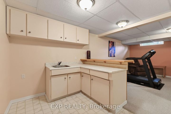 Photo 24 at 34 Four Seasons Drive, Nepean (Borden Farm/Stewart Farm/Carleton Heights/Parkwood Hills), Ottawa