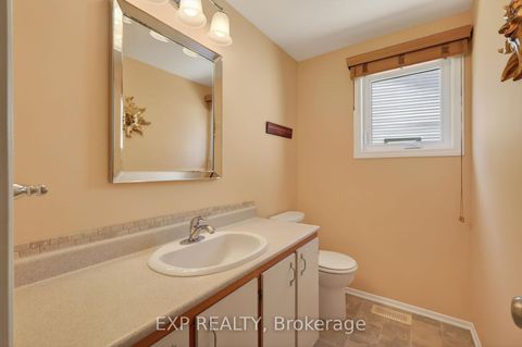 Photo 15 at 34 Four Seasons Drive, Nepean (Borden Farm/Stewart Farm/Carleton Heights/Parkwood Hills), Ottawa