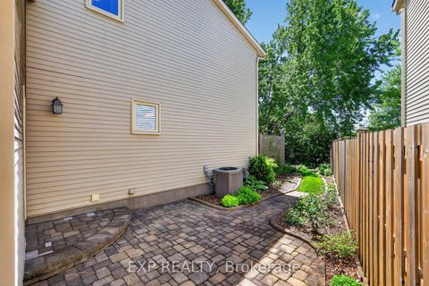 Photo 26 at 34 Four Seasons Drive, Nepean (Borden Farm/Stewart Farm/Carleton Heights/Parkwood Hills), Ottawa