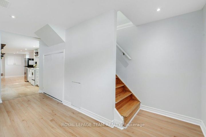 Photo 22 at 125 Norice Street, Nepean (Meadowlands/Crestview), Ottawa