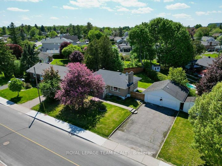 Photo 35 at 125 Norice Street, Nepean (Meadowlands/Crestview), Ottawa