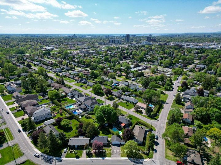 Photo 40 at 125 Norice Street, Nepean (Meadowlands/Crestview), Ottawa