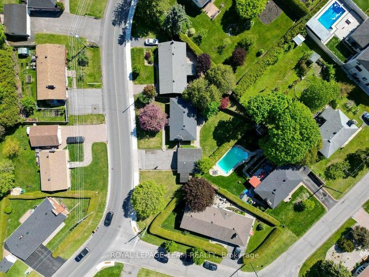 Photo 41 at 125 Norice Street, Nepean (Meadowlands/Crestview), Ottawa