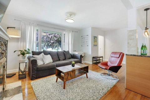 Photo 6 at 125 Norice Street, Nepean (Meadowlands/Crestview), Ottawa