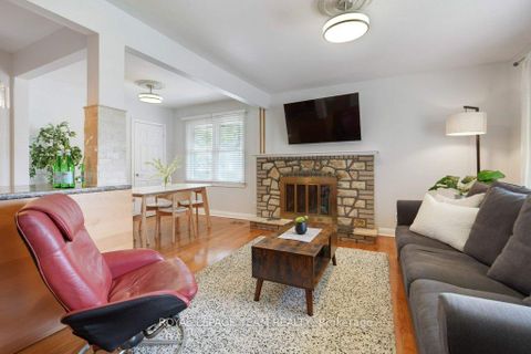 Photo 7 at 125 Norice Street, Nepean (Meadowlands/Crestview), Ottawa