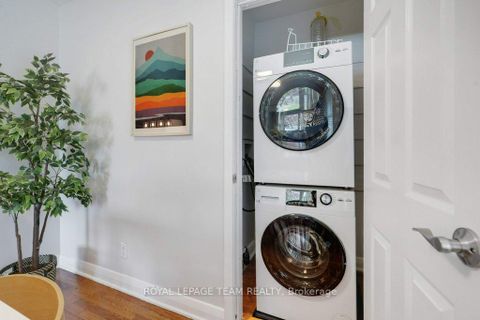 Photo 10 at 125 Norice Street, Nepean (Meadowlands/Crestview), Ottawa