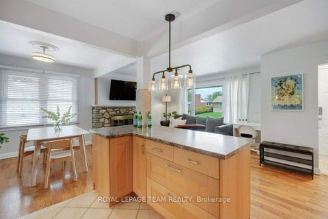 Photo 14 at 125 Norice Street, Nepean (Meadowlands/Crestview), Ottawa