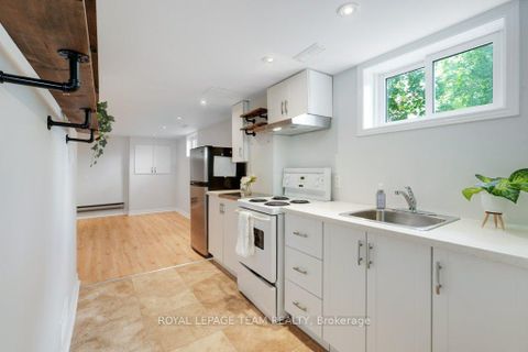 Photo 23 at 125 Norice Street, Nepean (Meadowlands/Crestview), Ottawa