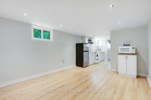 Photo 26 at 125 Norice Street, Nepean (Meadowlands/Crestview), Ottawa