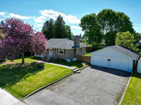 Photo 43 at 125 Norice Street, Nepean (Meadowlands/Crestview), Ottawa