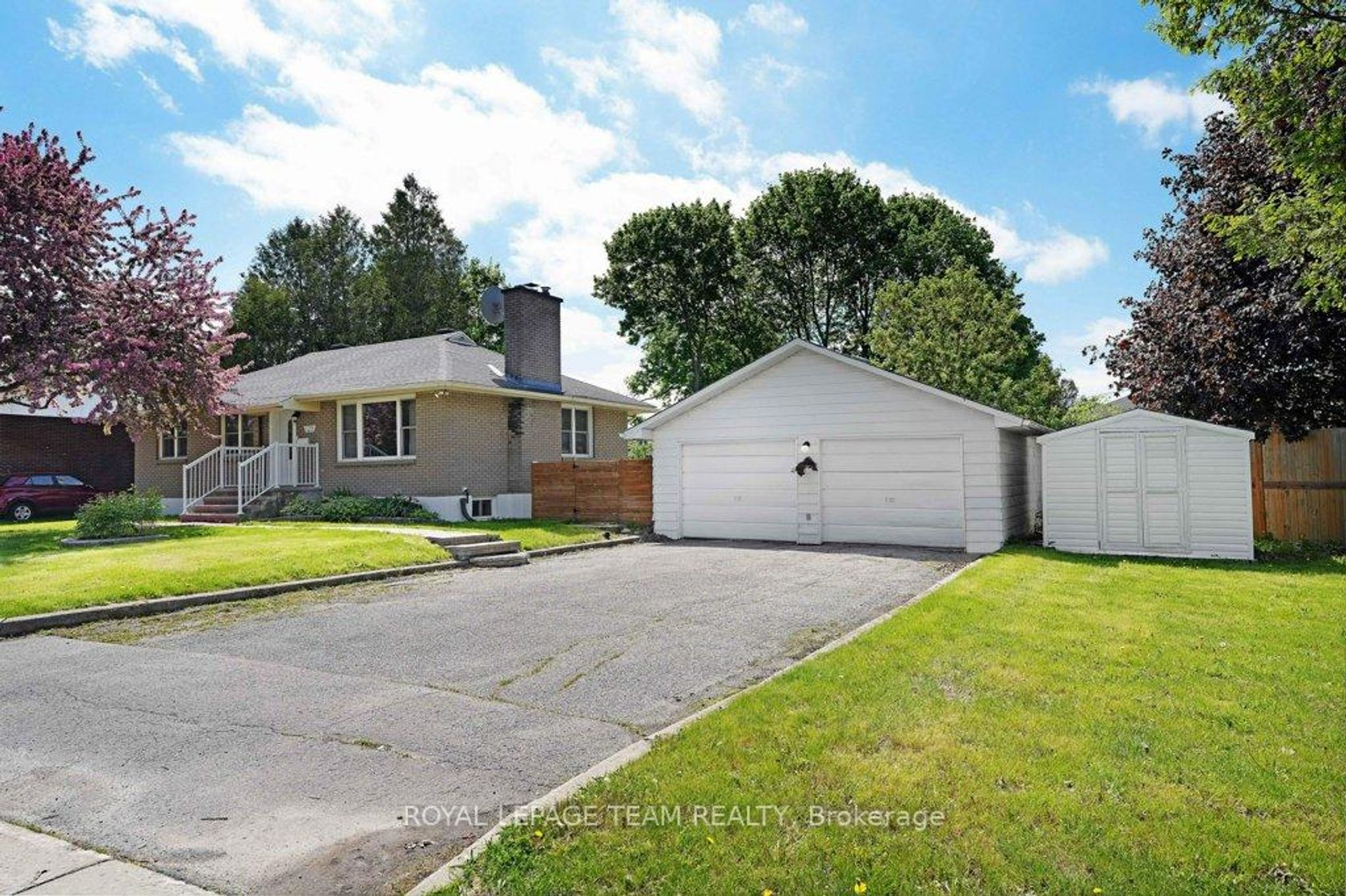 125 Norice Street, Nepean (Meadowlands/Crestview), Ottawa 