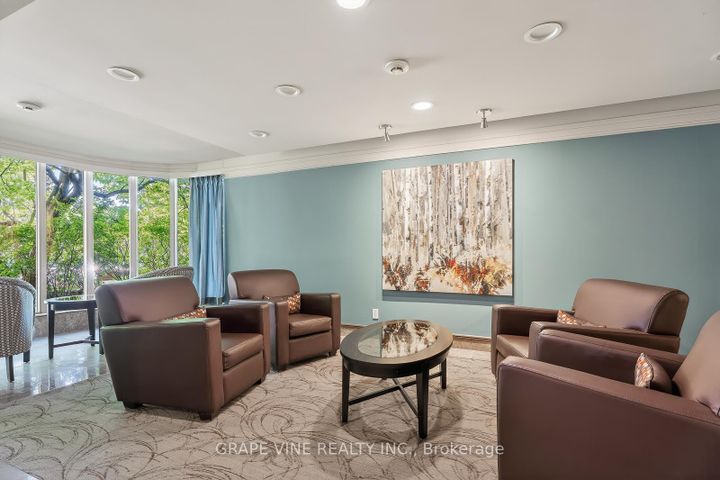 Photo 3 at 1115 - 100 Grant Carman Drive, Nepean (Borden Farm/Stewart Farm/Carleton Heights/Parkwood Hills), Ottawa