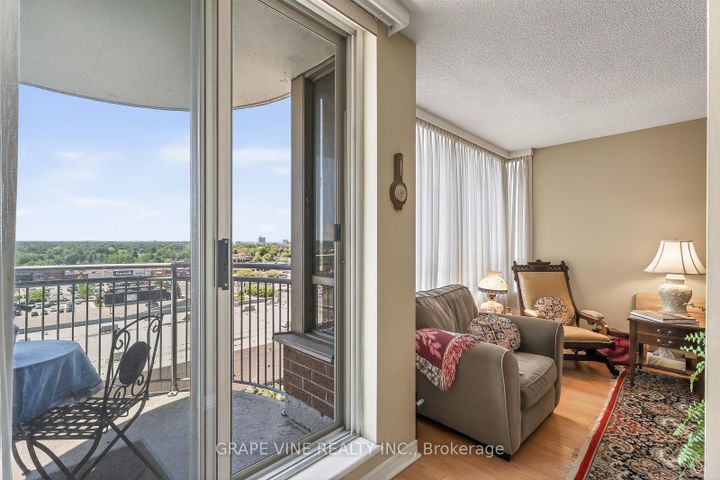Photo 16 at 1115 - 100 Grant Carman Drive, Nepean (Borden Farm/Stewart Farm/Carleton Heights/Parkwood Hills), Ottawa