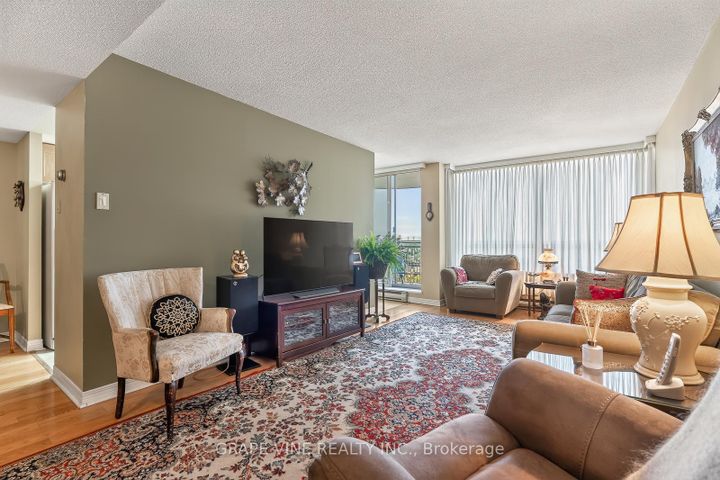 Photo 22 at 1115 - 100 Grant Carman Drive, Nepean (Borden Farm/Stewart Farm/Carleton Heights/Parkwood Hills), Ottawa