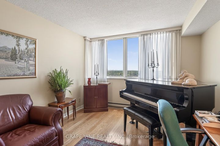 Photo 29 at 1115 - 100 Grant Carman Drive, Nepean (Borden Farm/Stewart Farm/Carleton Heights/Parkwood Hills), Ottawa