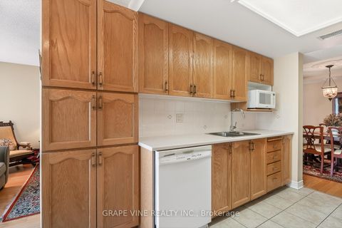 Photo 12 at 1115 - 100 Grant Carman Drive, Nepean (Borden Farm/Stewart Farm/Carleton Heights/Parkwood Hills), Ottawa