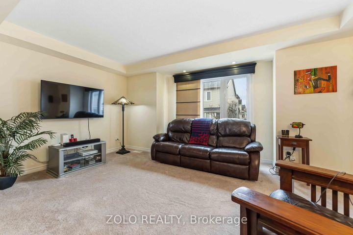 Photo 10 at 3566 Cambrian Road, Nepean (Half Moon Bay), Ottawa