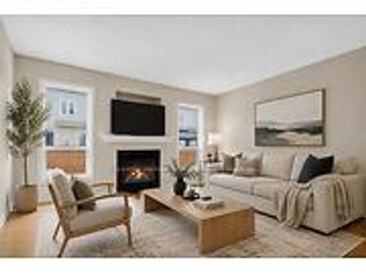 Photo 3 at 7 Barnstone Drive, Nepean (Barrhaven East), Ottawa