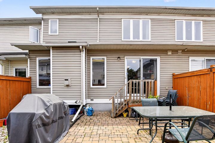 Photo 15 at 7 Barnstone Drive, Nepean (Barrhaven East), Ottawa