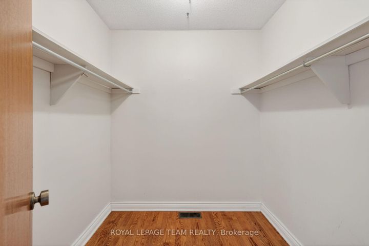 Photo 24 at 33 Norice Street, Nepean (Meadowlands/Crestview), Ottawa