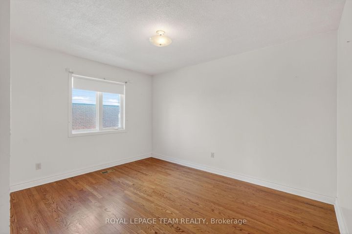 Photo 25 at 33 Norice Street, Nepean (Meadowlands/Crestview), Ottawa