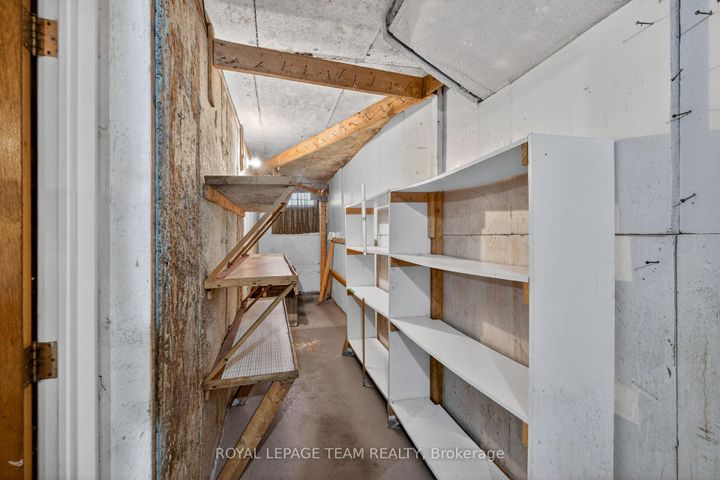 Photo 42 at 33 Norice Street, Nepean (Meadowlands/Crestview), Ottawa