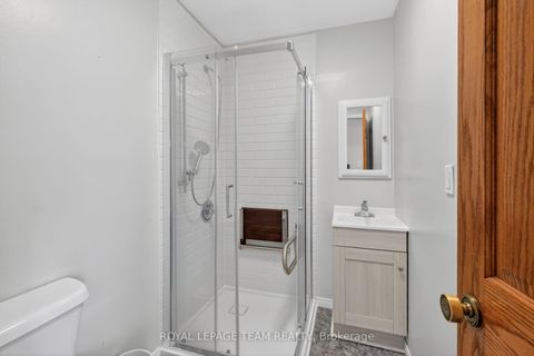 Photo 29 at 33 Norice Street, Nepean (Meadowlands/Crestview), Ottawa