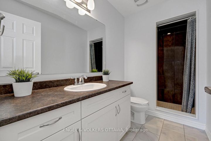 Photo 31 at 308 Song Sparrow Street W, Nepean (Half Moon Bay), Ottawa