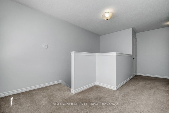 Photo 35 at 308 Song Sparrow Street W, Nepean (Half Moon Bay), Ottawa