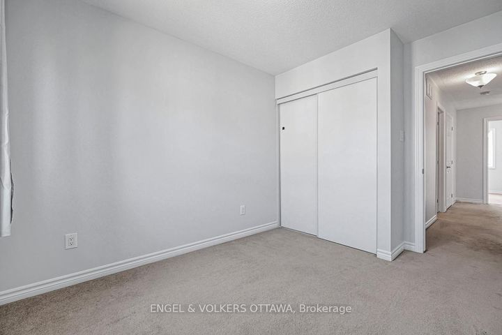 Photo 41 at 308 Song Sparrow Street W, Nepean (Half Moon Bay), Ottawa