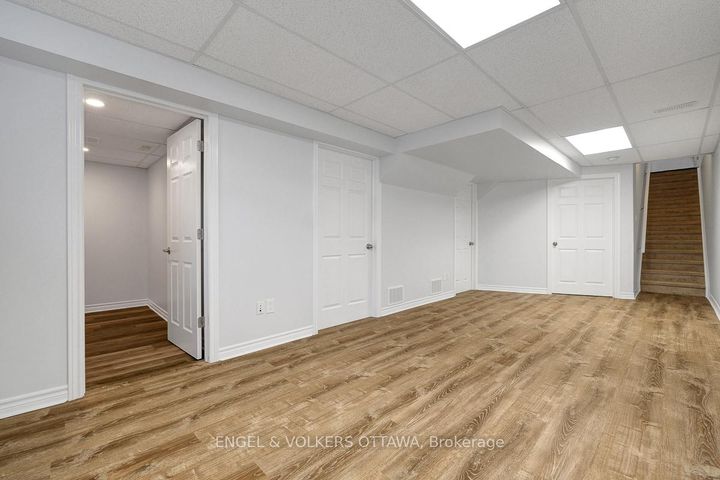 Photo 47 at 308 Song Sparrow Street W, Nepean (Half Moon Bay), Ottawa