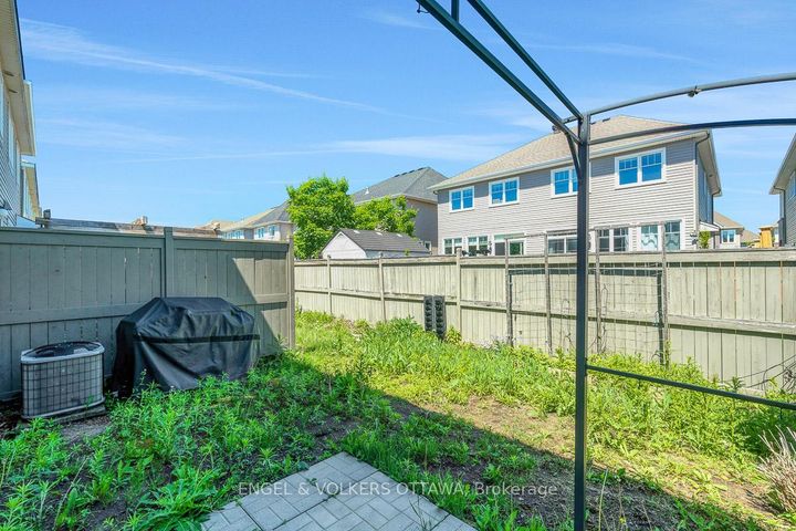 Photo 49 at 308 Song Sparrow Street W, Nepean (Half Moon Bay), Ottawa