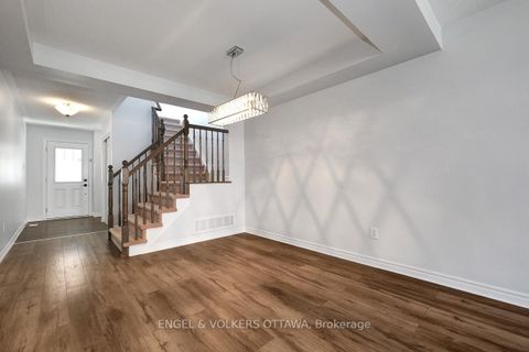 Photo 13 at 308 Song Sparrow Street W, Nepean (Half Moon Bay), Ottawa
