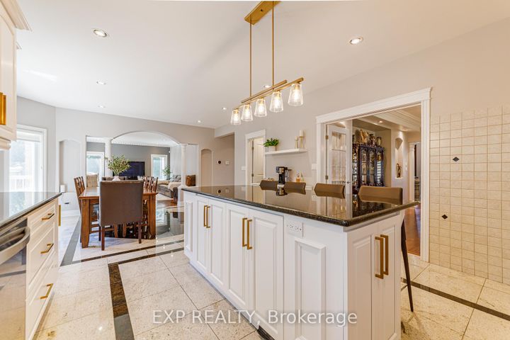 Photo 17 at 62 Lotta Avenue, Nepean (Meadowlands/St. Claire Gardens), Ottawa