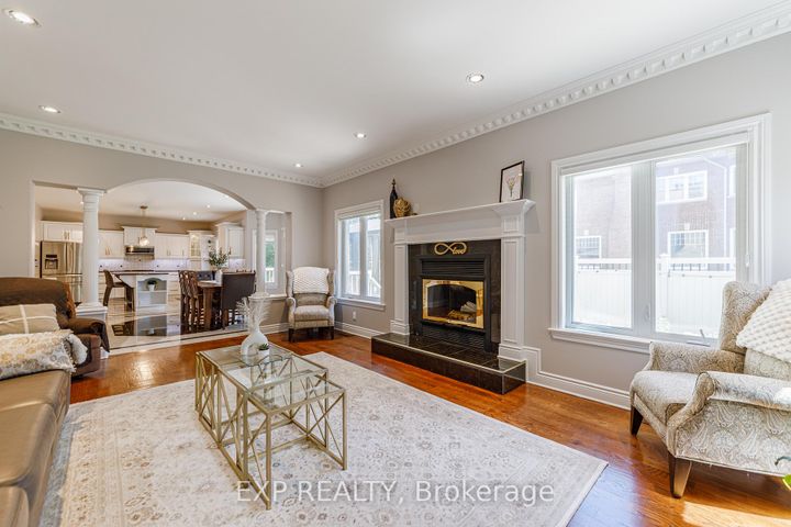 Photo 22 at 62 Lotta Avenue, Nepean (Meadowlands/St. Claire Gardens), Ottawa