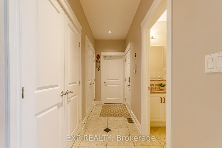 Photo 25 at 62 Lotta Avenue, Nepean (Meadowlands/St. Claire Gardens), Ottawa