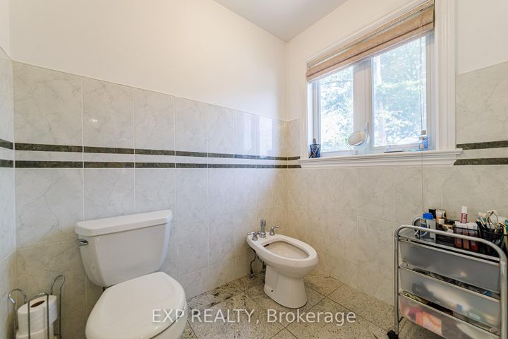 Photo 38 at 62 Lotta Avenue, Nepean (Meadowlands/St. Claire Gardens), Ottawa