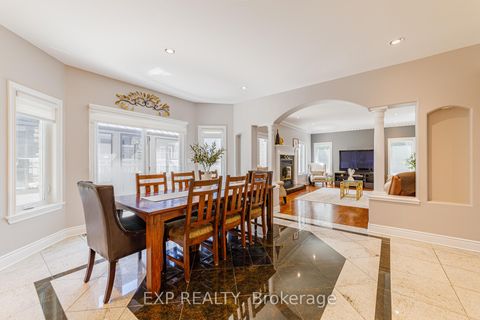 Photo 15 at 62 Lotta Avenue, Nepean (Meadowlands/St. Claire Gardens), Ottawa